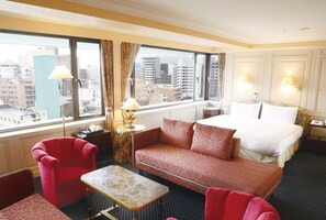 Desk, iron/ironing board, free WiFi, bed sheets - Art Hotel KOKURA New Tagawa (Kitakyushu)