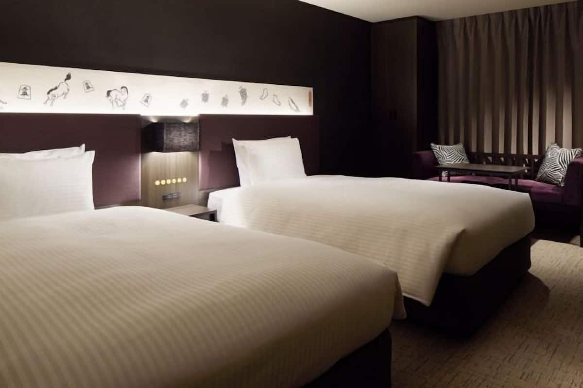 1 bedroom, down duvets, desk, free WiFi