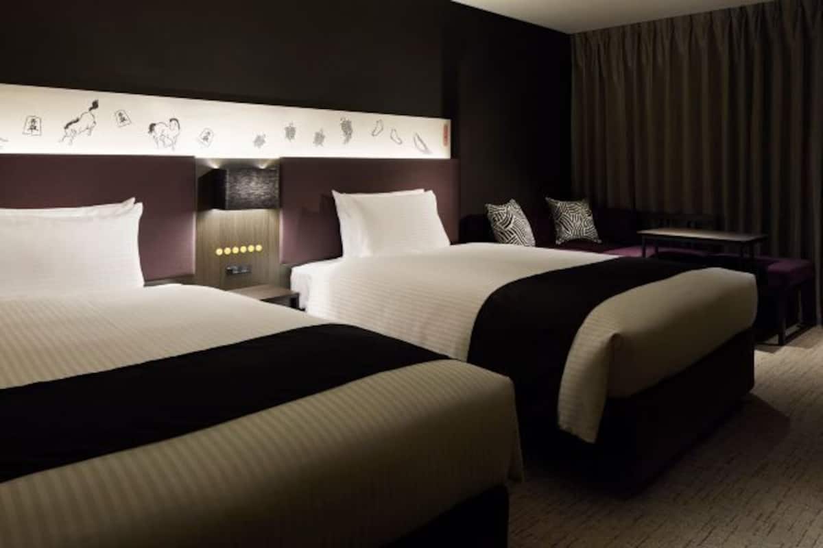 1 bedroom, down duvets, desk, free WiFi