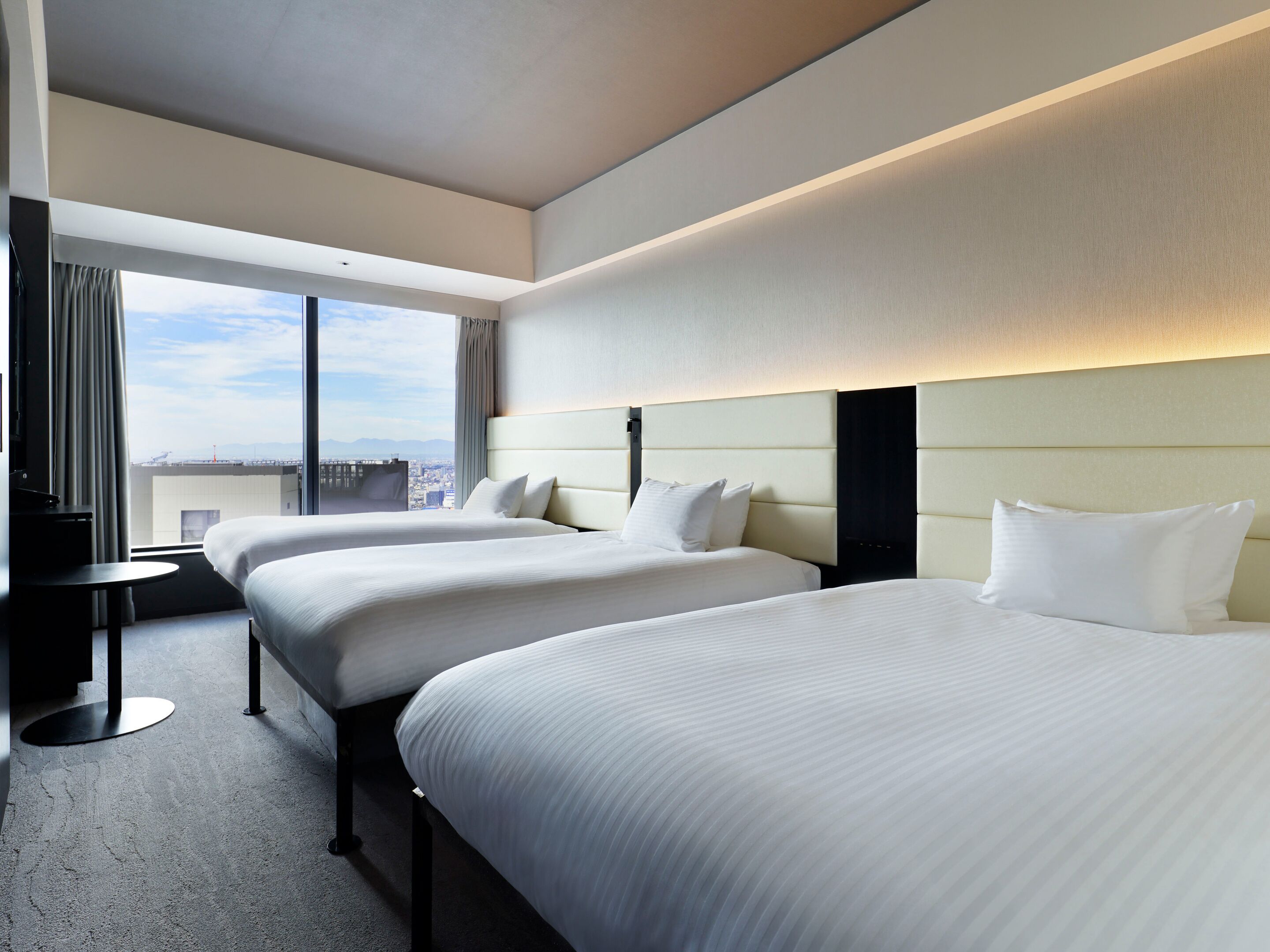 Standard , 3 beds, Non Smoking | In-room safe, blackout curtains, free WiFi, bed sheets