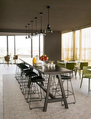 Daily buffet breakfast (EUR 19 per person)