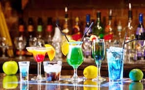 Breakfast, lunch, dinner served; international cuisine  - Holly Hotel Myanmar (Yangon)