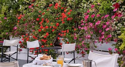 Spetses Retreat Accommodation