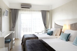 Minibar, in-room safe, free WiFi - Grand İdeal Premium Hotel (Marmaris)