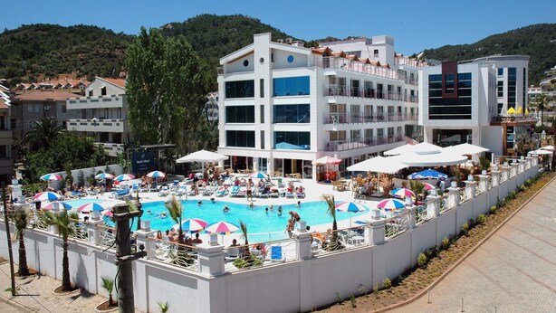 Outdoor pool - Ideal Pearl Hotel - All Inclusive - Adults Only (Marmaris)