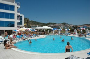 Outdoor pool - Ideal Pearl Hotel - All Inclusive - Adults Only (Marmaris)