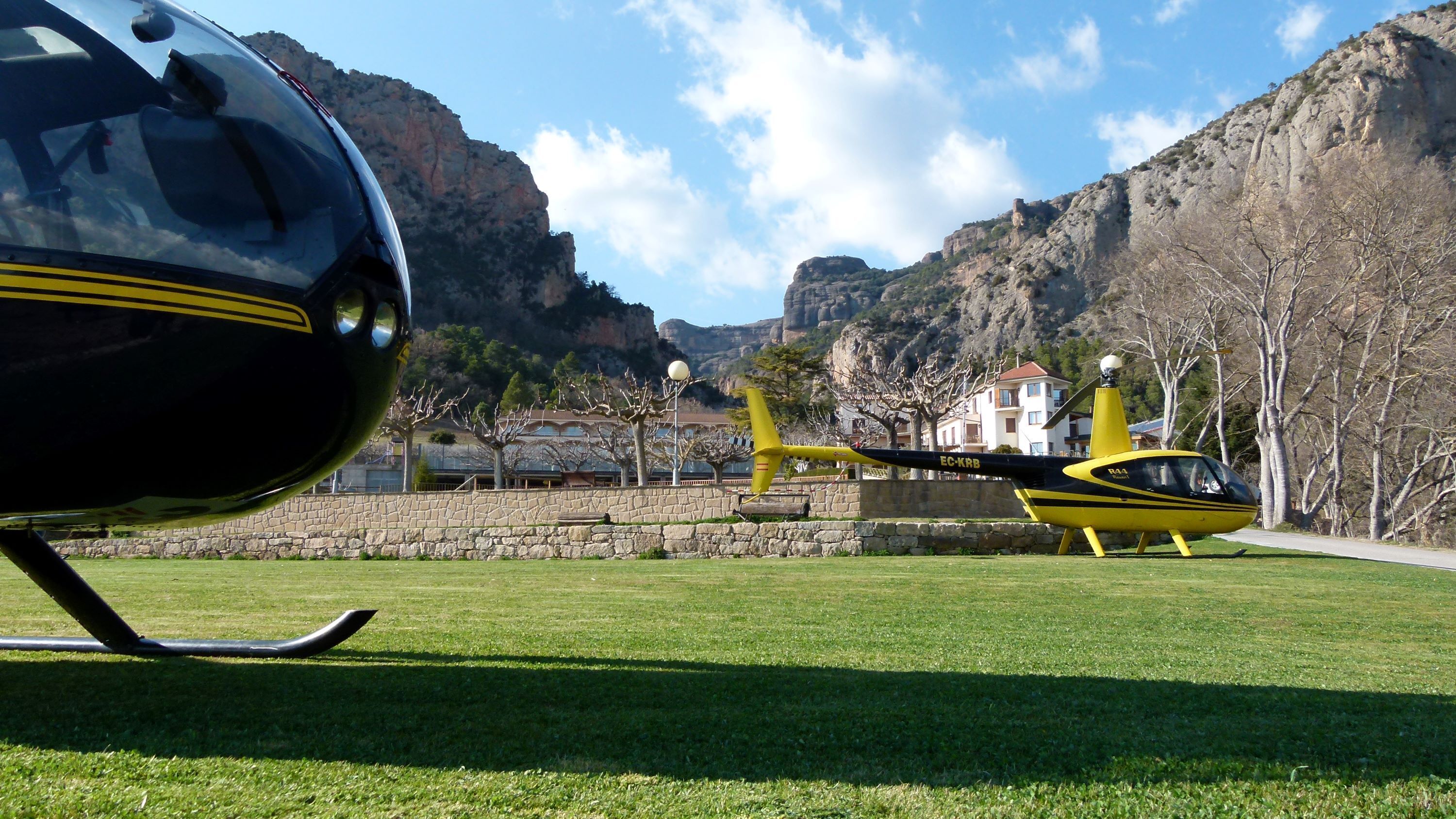 helicopter/plane tours