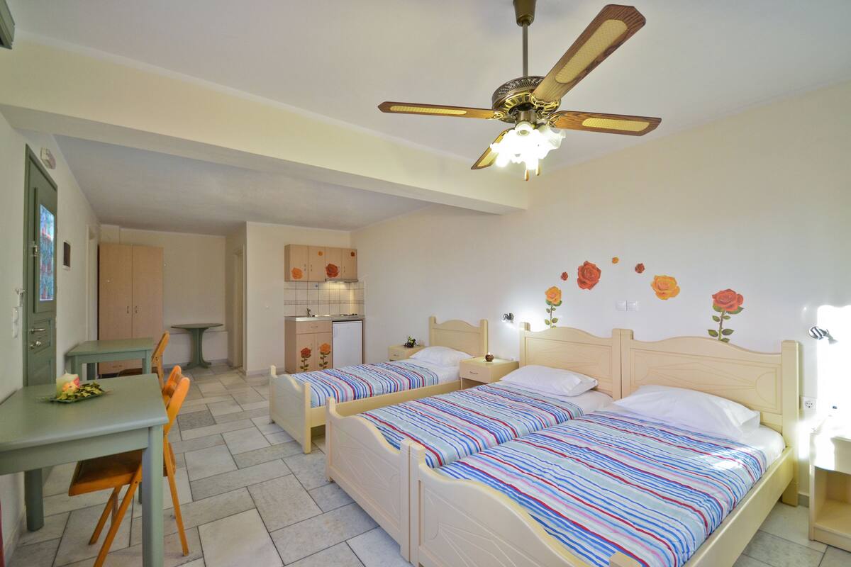 Family Studio, Multiple Beds | In-room safe, iron/ironing board, free cots/infant beds, rollaway beds