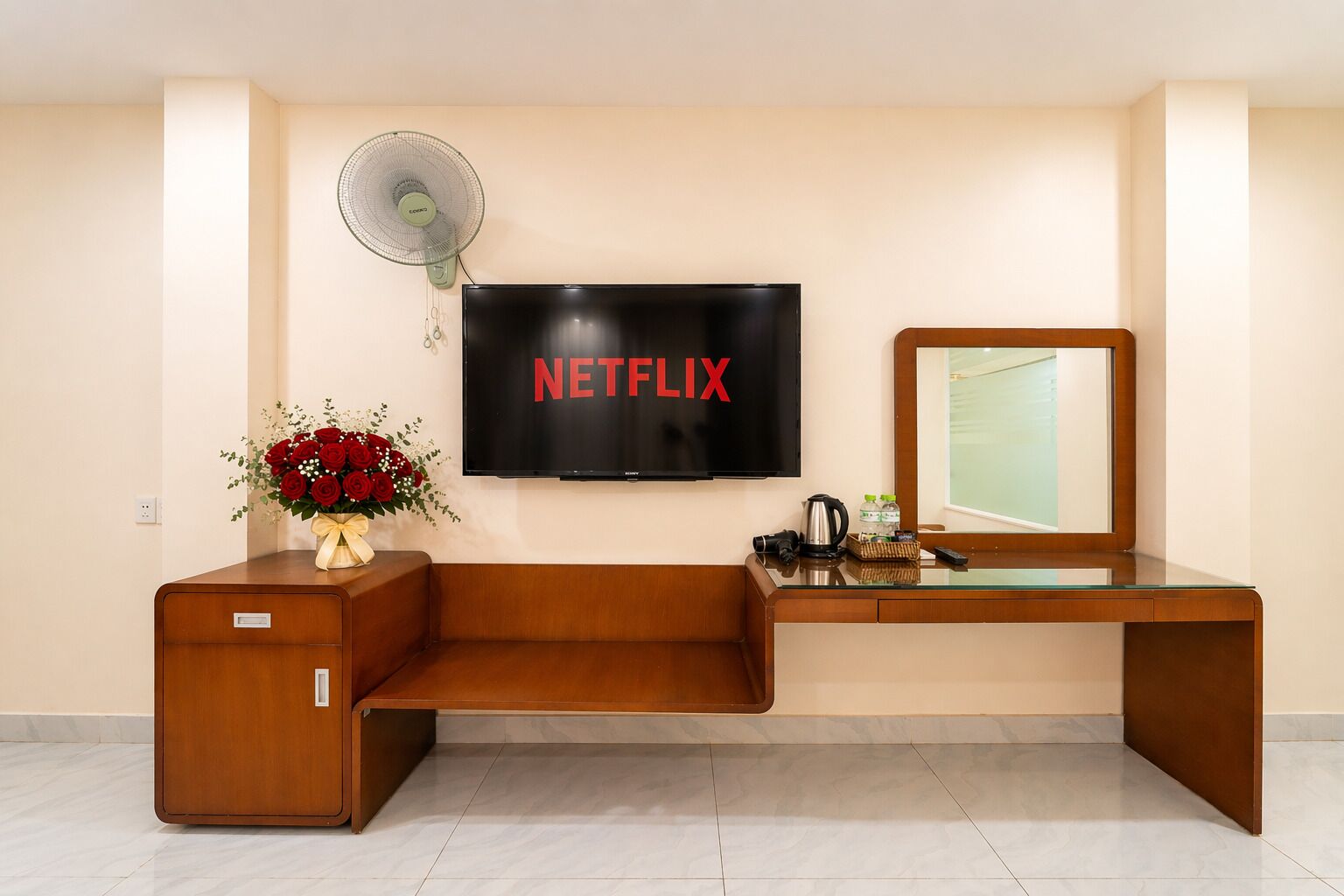 Sistema de insonorización, wifi gratis y ropa de cama 