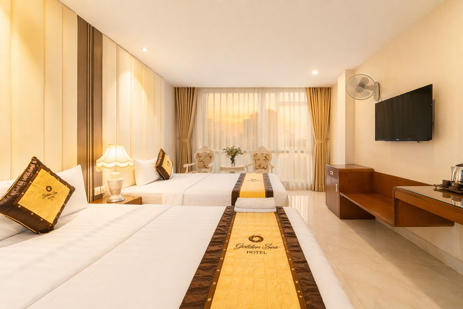 Familierom | Lydisolert, wi-fi (inkludert) og sengetøy