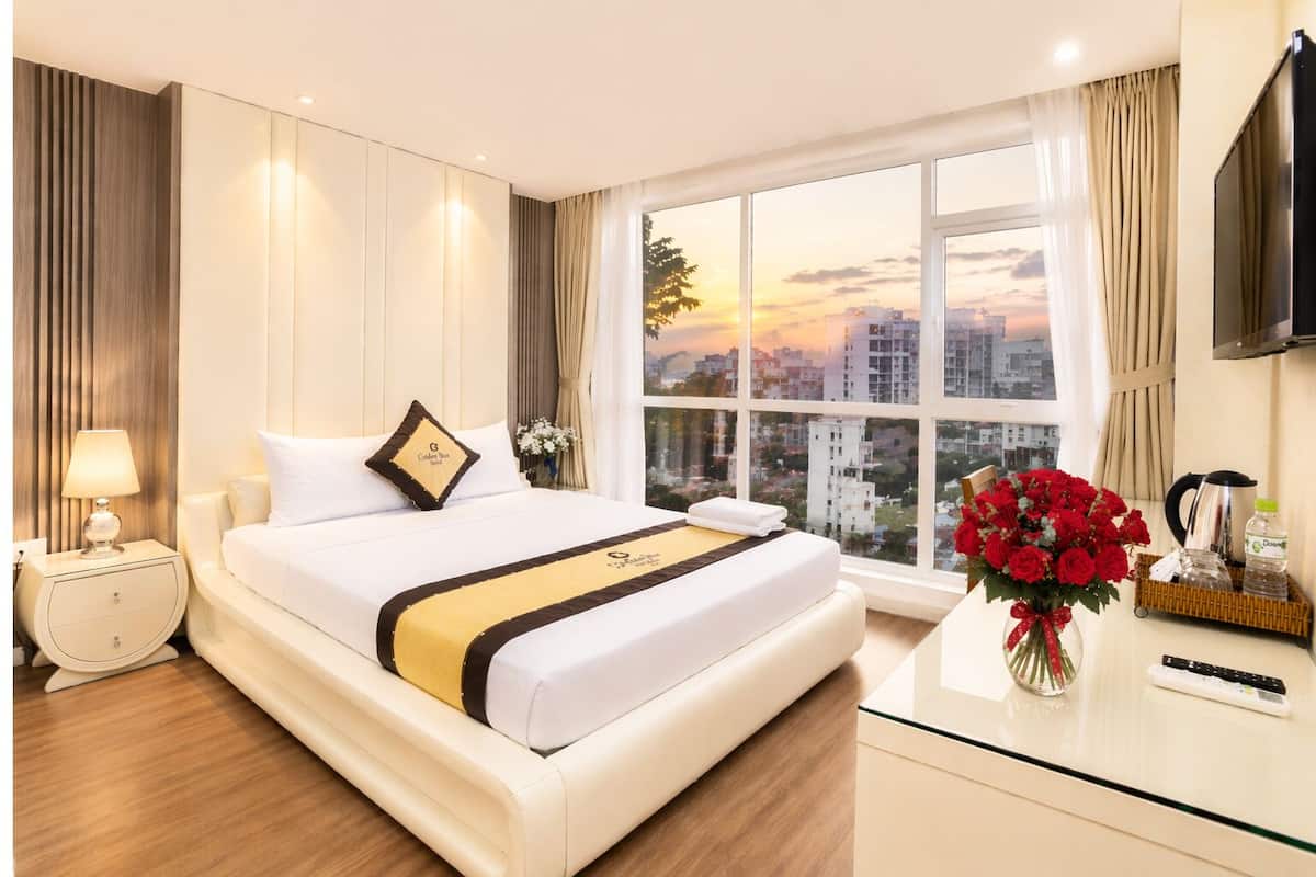 Deluxe Double Room | Soundproofing, free WiFi, bed sheets