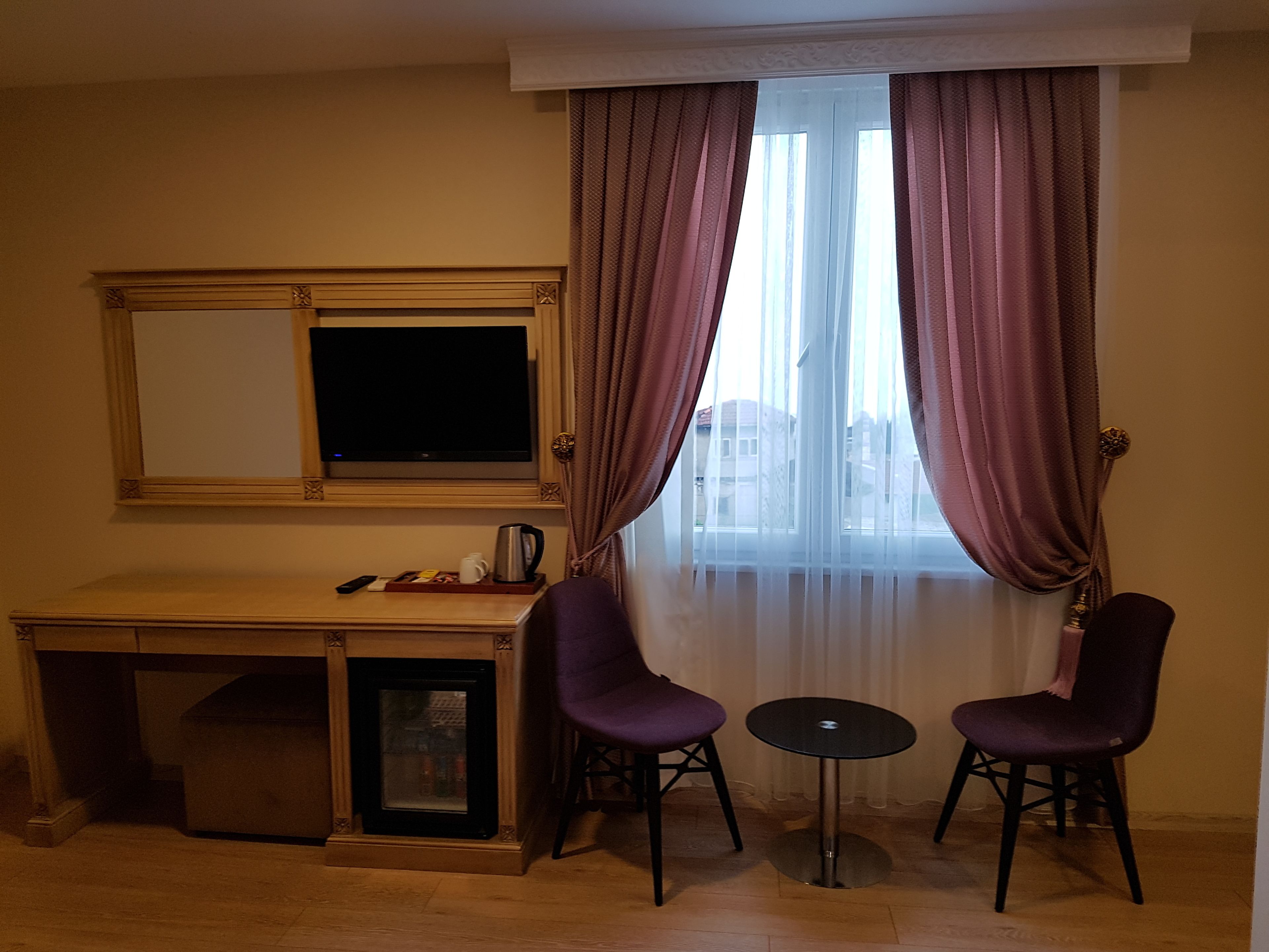 Photo - Apple Tree Hotel