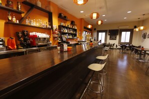 Desayuno continental (con cargo) los fines de semana