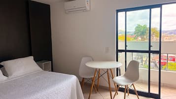 Double Room | Blackout drapes, free WiFi, bed sheets