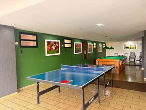 Game room - Stratus Centro Hotel (Volta Redonda)