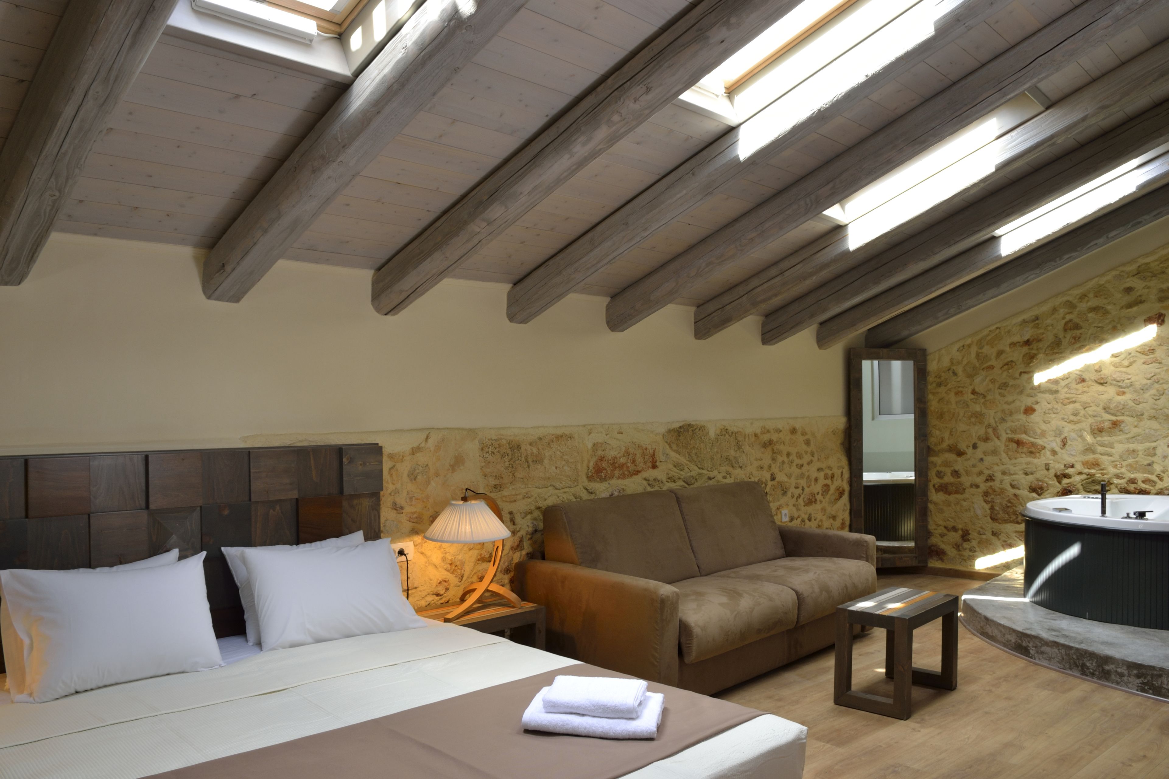 Photo - Elia Kentron