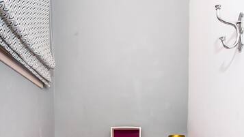 Classic-herbergi - heitur pottur | Einkanuddbaðkar