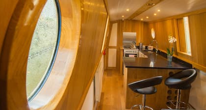 Narrowboat Puzzle