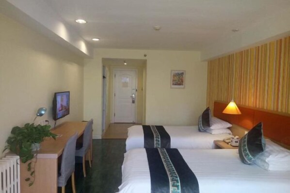 Internet - Home Inn (Beijing Guozhan Sanyuanqiao) (Beijing)