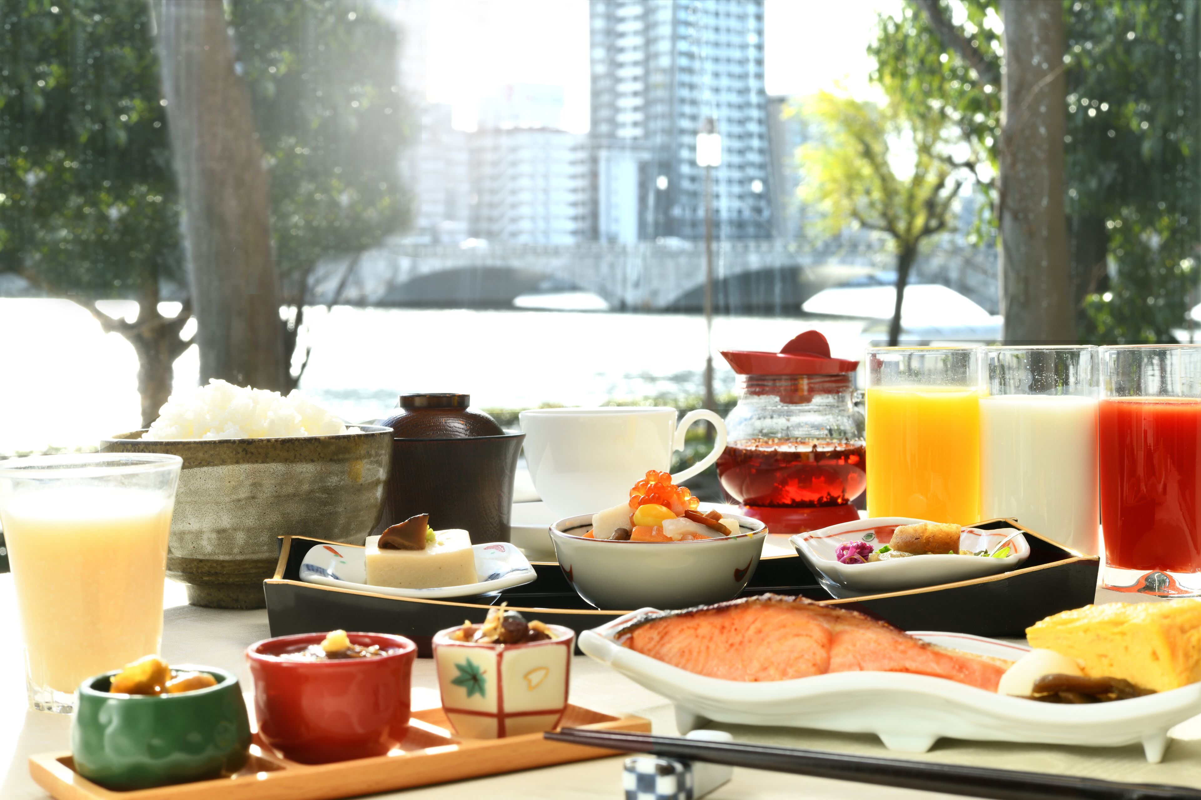 daily full breakfast (jpy 1800 per person)