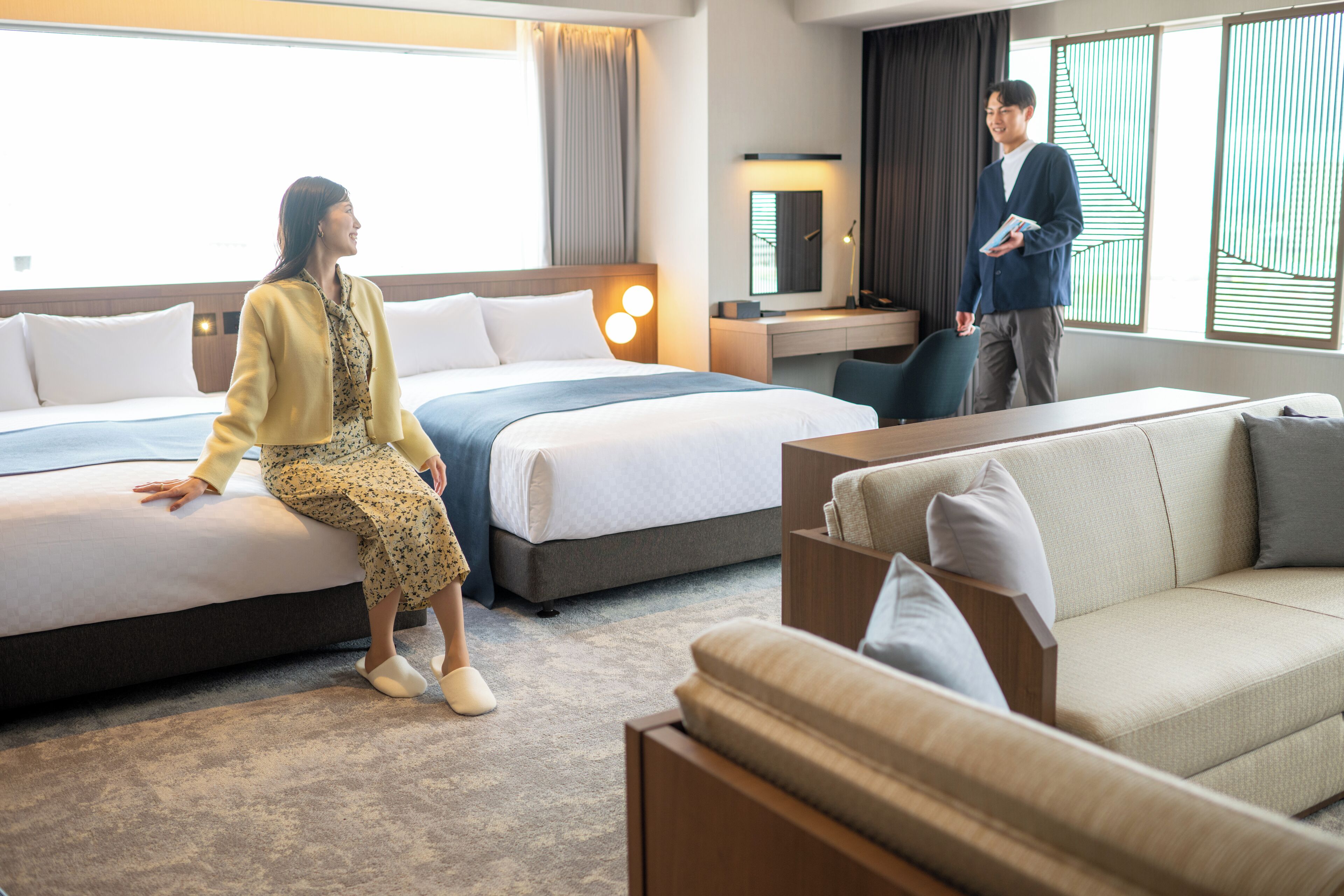 Desk, laptop workspace, free WiFi, bed sheets