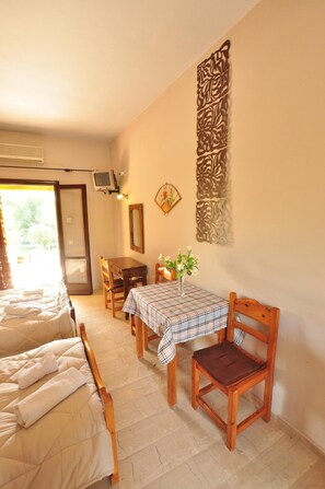 Room - Laskaris Studios (Corfu)