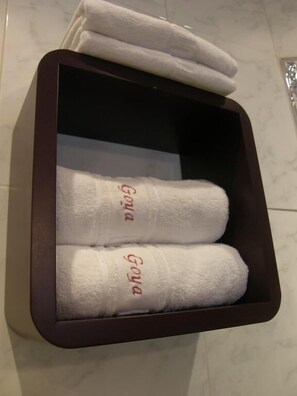 Habitación cuádruple | Baño