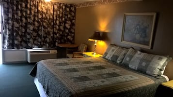 Deluxe Room, 1 King Bed, Refrigerator & Microwave