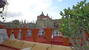 Unclassified image, 2 of 20, button - Hospedería La Reja (Oaxaca)