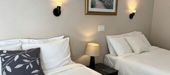 Overlander Motel
