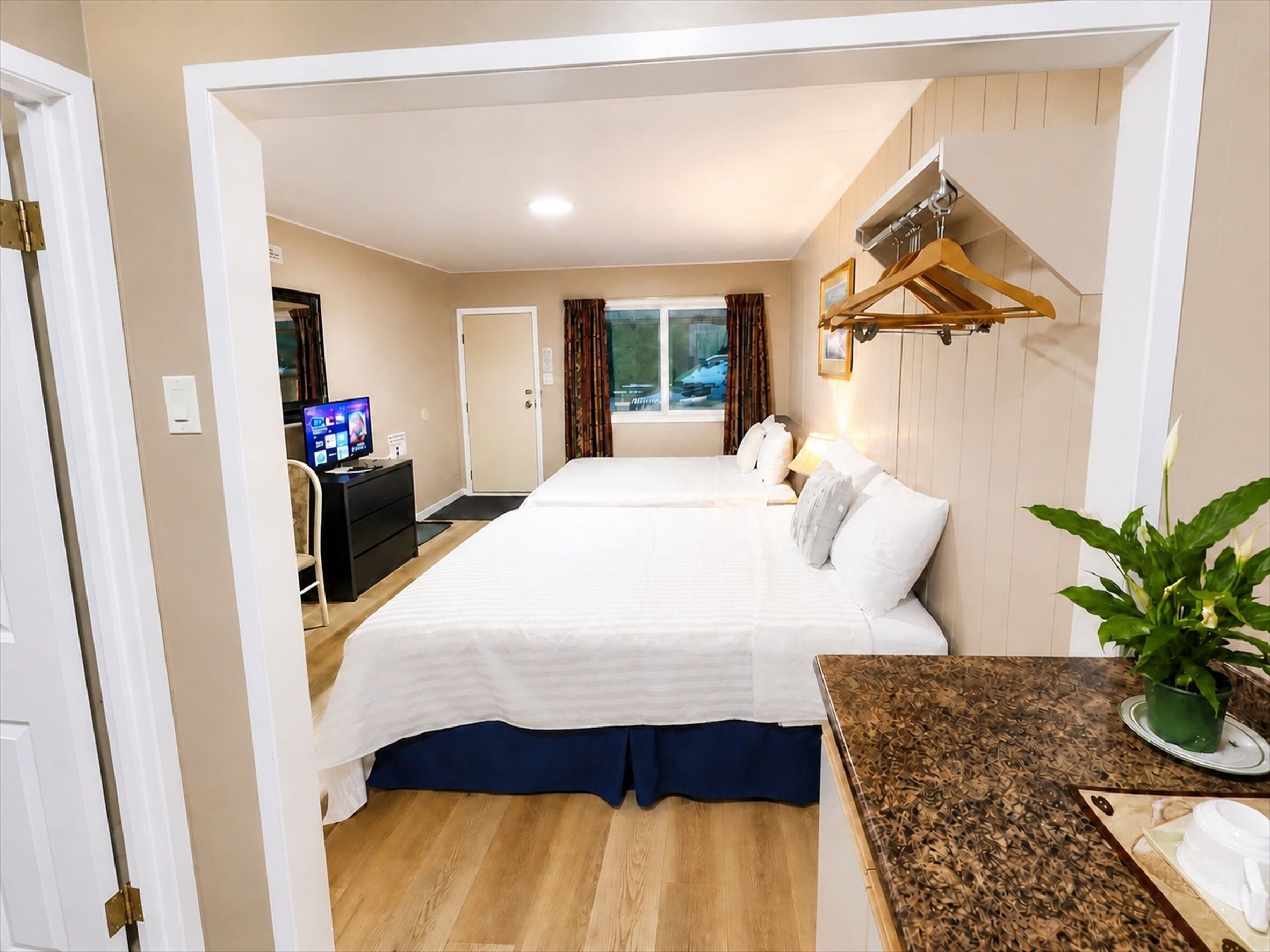 Deluxe Room, 2 Queen Beds