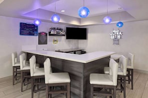 Bar (in der Unterkunft)