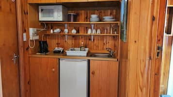 Dubbelrum (Budget) | Eget kök | KylskÄp, mikrovÄgsugn, spishÀll och vattenkokare