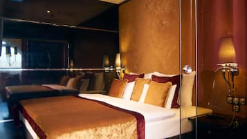 1 bedroom, minibar, in-room safe, blackout drapes