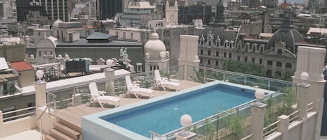 季節性室外泳池