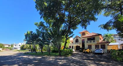 B&B Pavillion