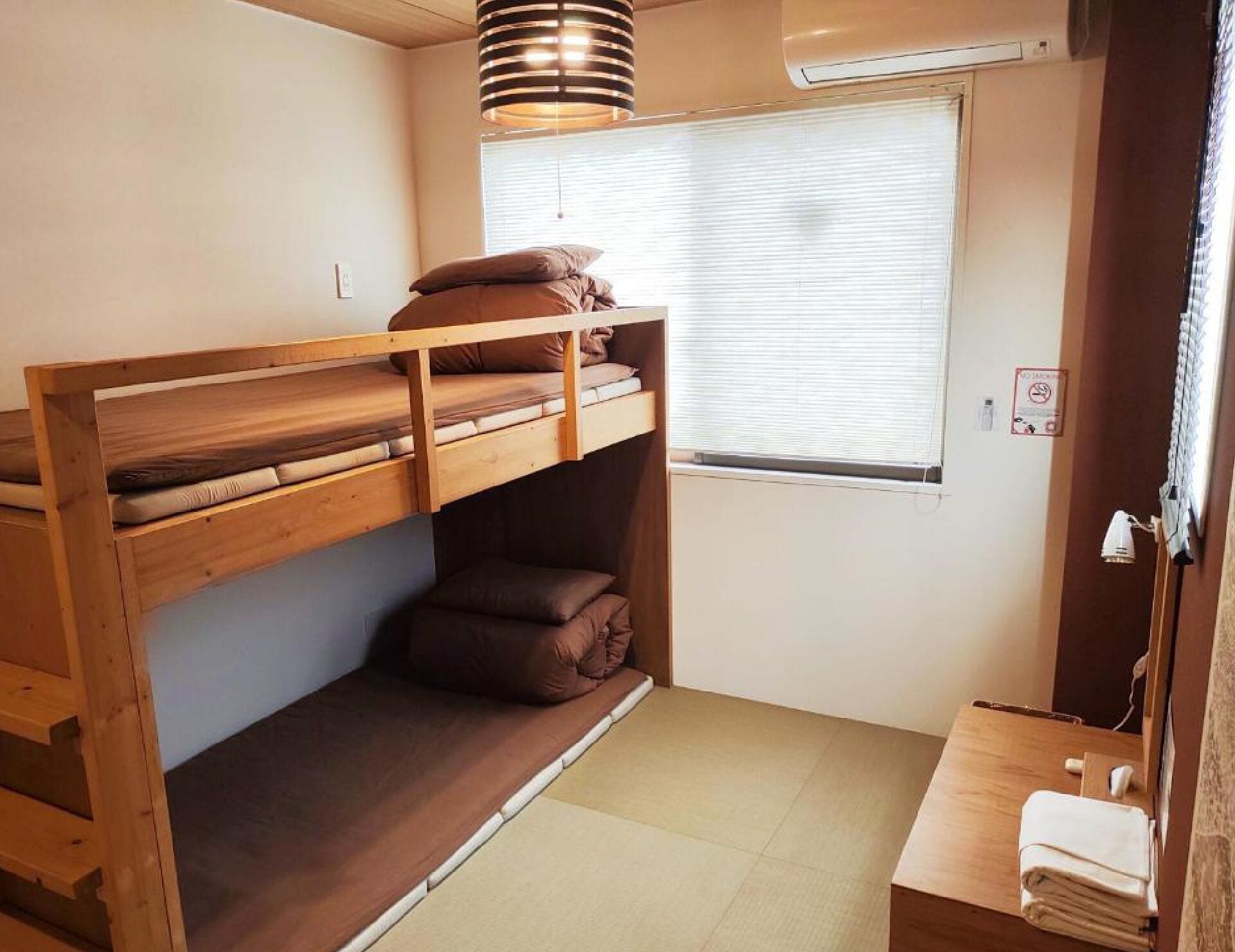 Edredón, wifi gratis y ropa de cama 