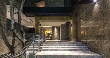 Hotel The Grandee Shinsaibashi