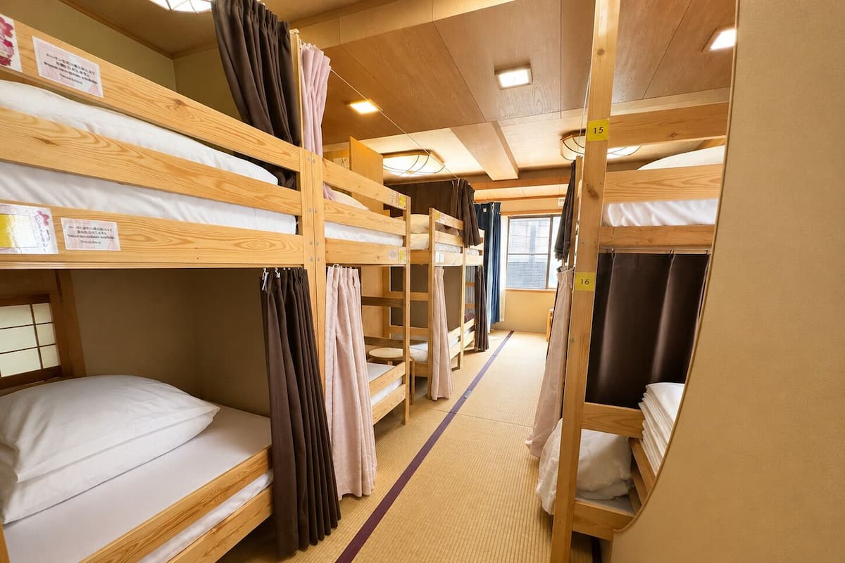 Economy Shared Dormitory, Women only | Free WiFi, bed sheets