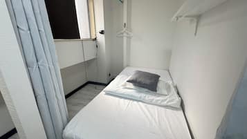 Shared Dormitory | Free WiFi, bed sheets