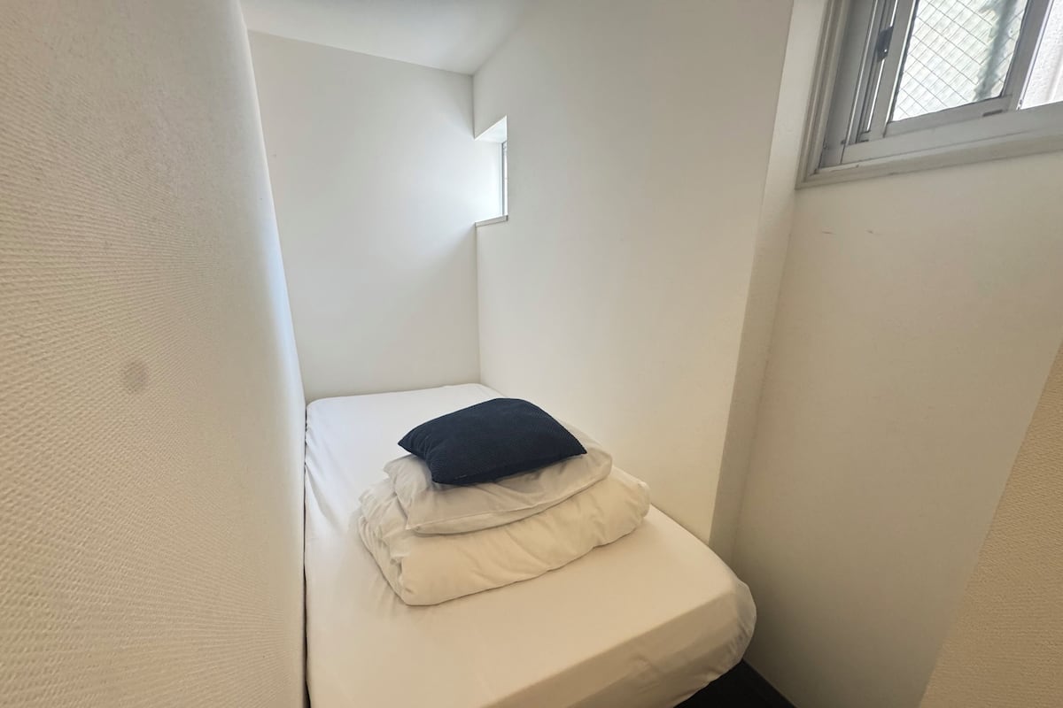 Basic Single Room, 1 Bedroom | Free WiFi, bed sheets