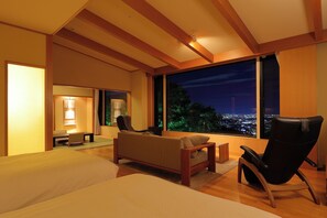 In-room safe, free WiFi, bed sheets - Sanso Kaze no Mori (Minoh)