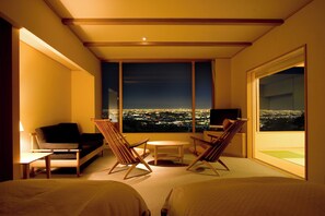 客房内保险箱、免费 WiFi、床单