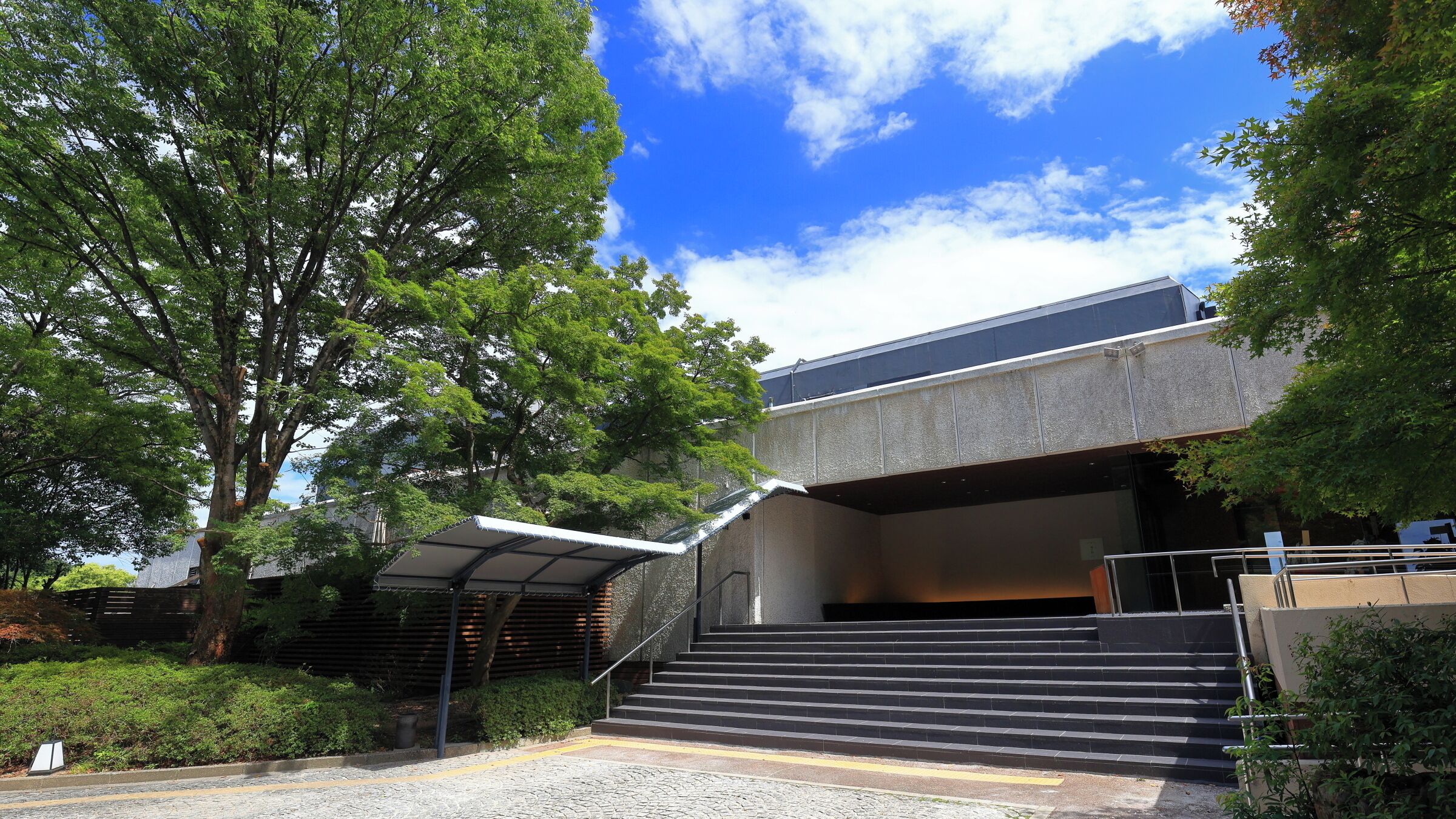 住宿正面