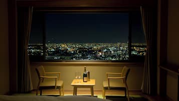 Japanese Modan Style Room | In-room safe, free WiFi, bed sheets