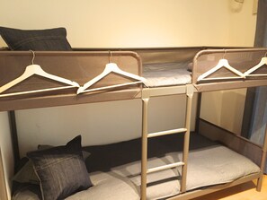 غرفة عادية (34㎡ ) | أسرّة مجانية قابلة للطي وواي فاي مجانًا