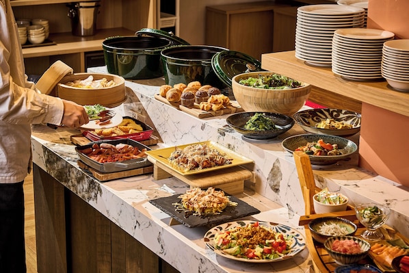 每日供應吃到飽早餐 (每人 JPY2000)