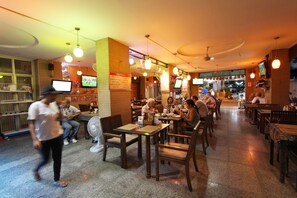 Frühstück, Mittagessen, Abendessen, thailändische Küche