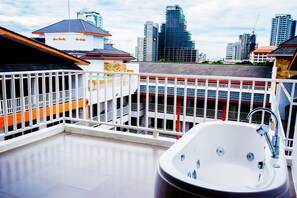 2 Bedrooms Apartment | セーフティボックス (室内)、デスク、ベビーベッド (無料)、可動式ベッド