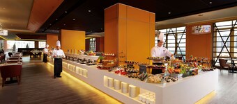 Sunway Lagoon Hotel (formerly Sunway Clio Hotel)